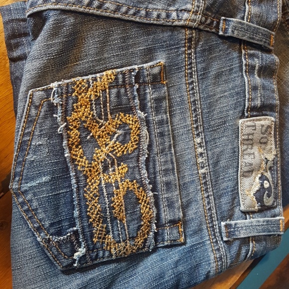 Southern Thread Jeans - Picture 6 of 6